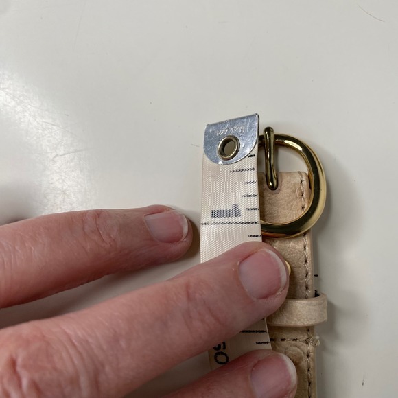 J. Crew Factory Genuine Leather‎ Ostrich Embossed Belt Gold Buckle Cream Size S - Picture 10 of 13